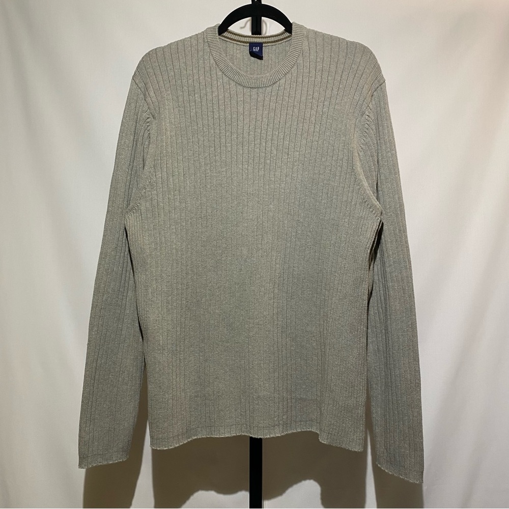 Gap ribbed crewneck sweater
